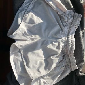 Grey!! Lulu Lemon Tracker Short V 3” Size 6